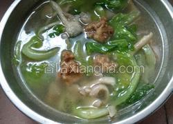 平菇酥肉汤