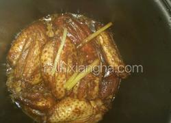 电饭锅焖鸡翅（懒人必备）