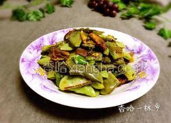 五花肉炒扁豆