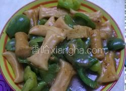 青椒炒虾饺（毛豆）