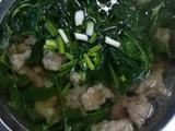 豌豆荚酥肉汤