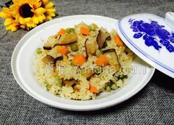 豌豆腊肉焖饭