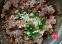 香菇胡萝卜猪肉馅的做法图解9