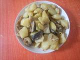 鸡腿肉蘑菇土豆