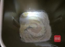 奶香吐司450g的做法图解2