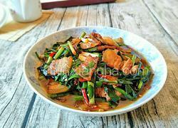 青蒜炒三层肉