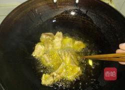 糖醋排骨（口感棒做法简单）的做法图解3