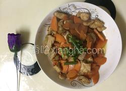 红萝卜炒肉片