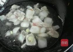 老味道猪肉粉条汤的做法图解5