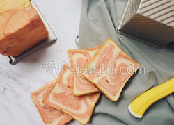 双色水立方吐司面包