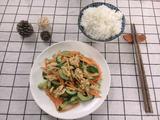 红绿配炒核桃的做法[图]