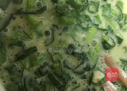 菠菜虾皮鸡蛋饼的做法图解5