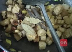 土豆红烧肉的做法图解8