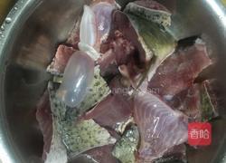 酸菜鱼的做法图解2