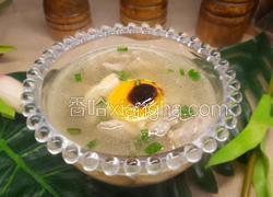 松露蛋黄鸭肉清汤