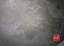 炸酱面加腊肠豆腐的做法图解3