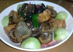 红烧肉焖海参