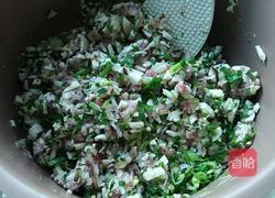 香菇猪肉饺子的做法图解3