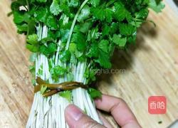 芹菜炒牛肉 的做法图解2