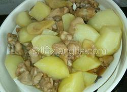 咖喱鸡腿焖土豆