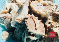 清汤萝卜牛腩的做法图解4