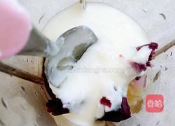 松仁紫薯酸奶的做法图解3