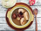 粉葛赤小豆鲮鱼汤