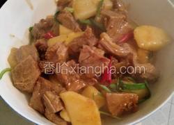 土豆焖牛腩