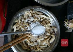 椒盐蘑菇的做法图解5