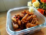 麻辣鸡爪爪