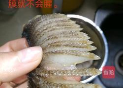 膨鱼鳃无花果炖瘦肉的做法图解3