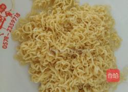 炒方便面的做法图解2