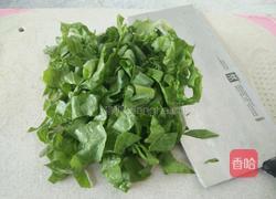莴苣叶鲜虾米汤的做法图解2