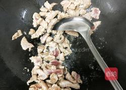 猪肉炖粉条的做法图解4