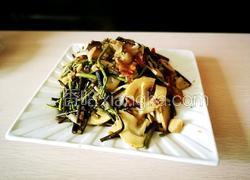 蕨菜春笋炒腊肉
