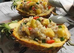杂锦菠萝炒饭
