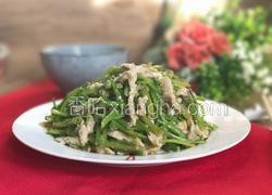 菠菜梗炒肉