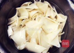 火爆黄喉-传统盐帮菜的做法图解3