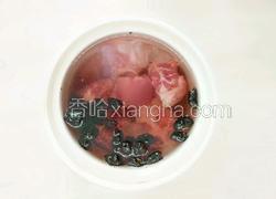 桑椹排骨汤不燥热的补血汤