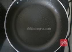 粉色蛋糕卷（平底锅版）（12个月以上的宝宝）的做法图解11