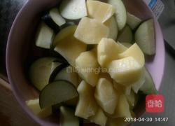 土豆烧茄子的做法图解4