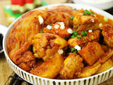 韩式辣白菜炖鸡肉块