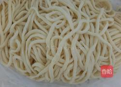 香菇土豆面的做法图解2