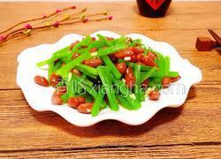 芹菜炝花生米