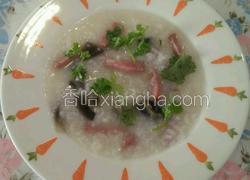 红肠皮蛋粥