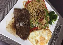 黑椒牛排