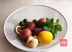 百香果柠檬饮—吹散心中的闷热的做法图解1