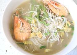 青椒肉丝鲜虾面