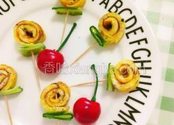 宝宝辅食虾皮蛋卷棒棒糖