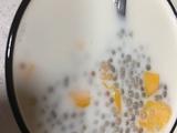椰汁芒果西米露